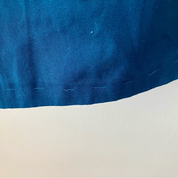 Drawstring Scrubs Pants; Blemish on Leg-Last Photo; 1” Removable Hem - Picture 6 of 8